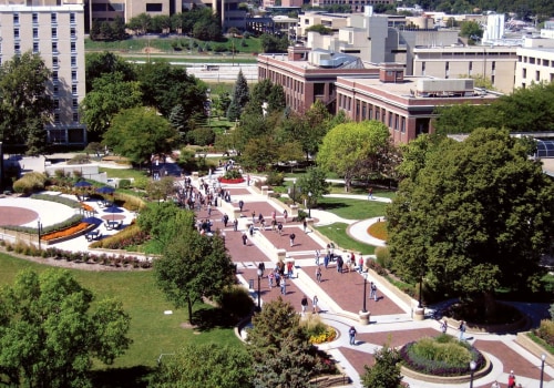 Are There Any College or University-Affiliated Omaha Nebraska Communities?